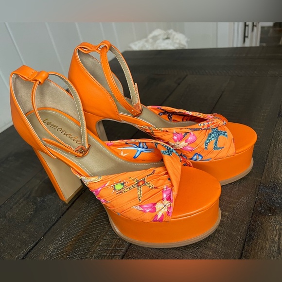 Lemonade Platform Heel Sandals, On Point, Size 6 - Picture 5 of 9